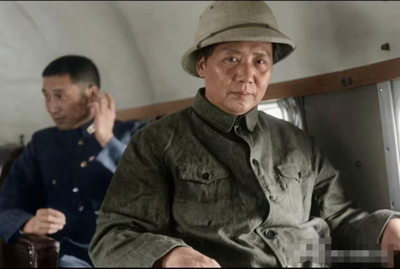 不怒自威，胸怀天下！