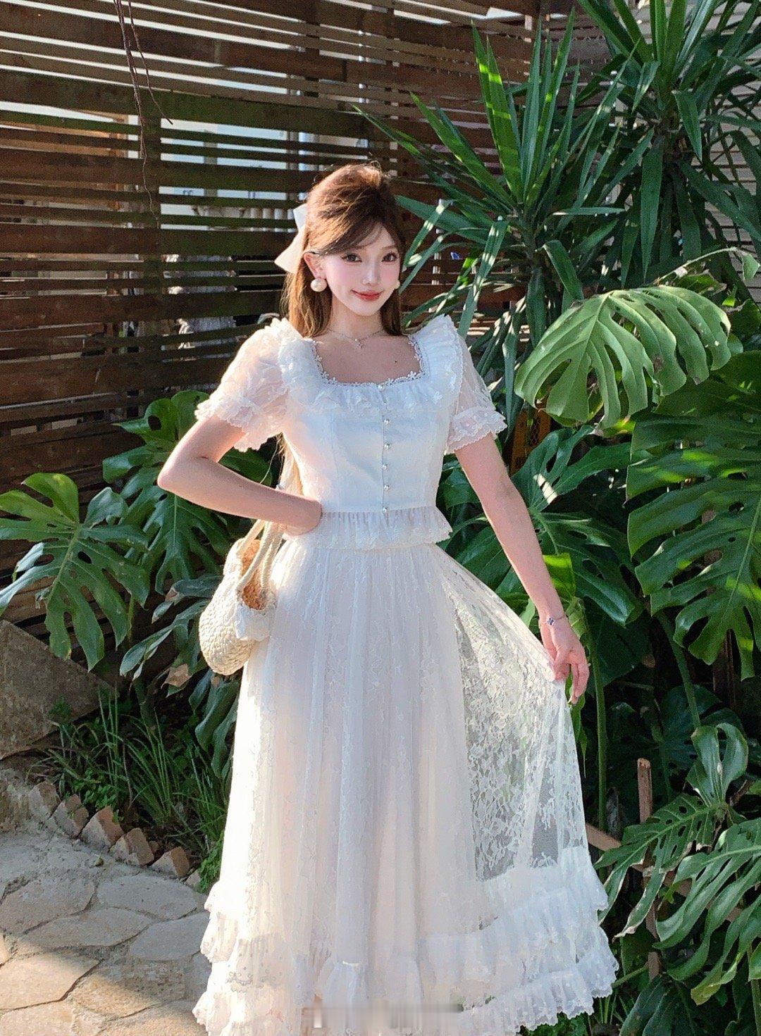 今日开新🆕🛍️蕾丝裙裙长款or 短款，由你选择