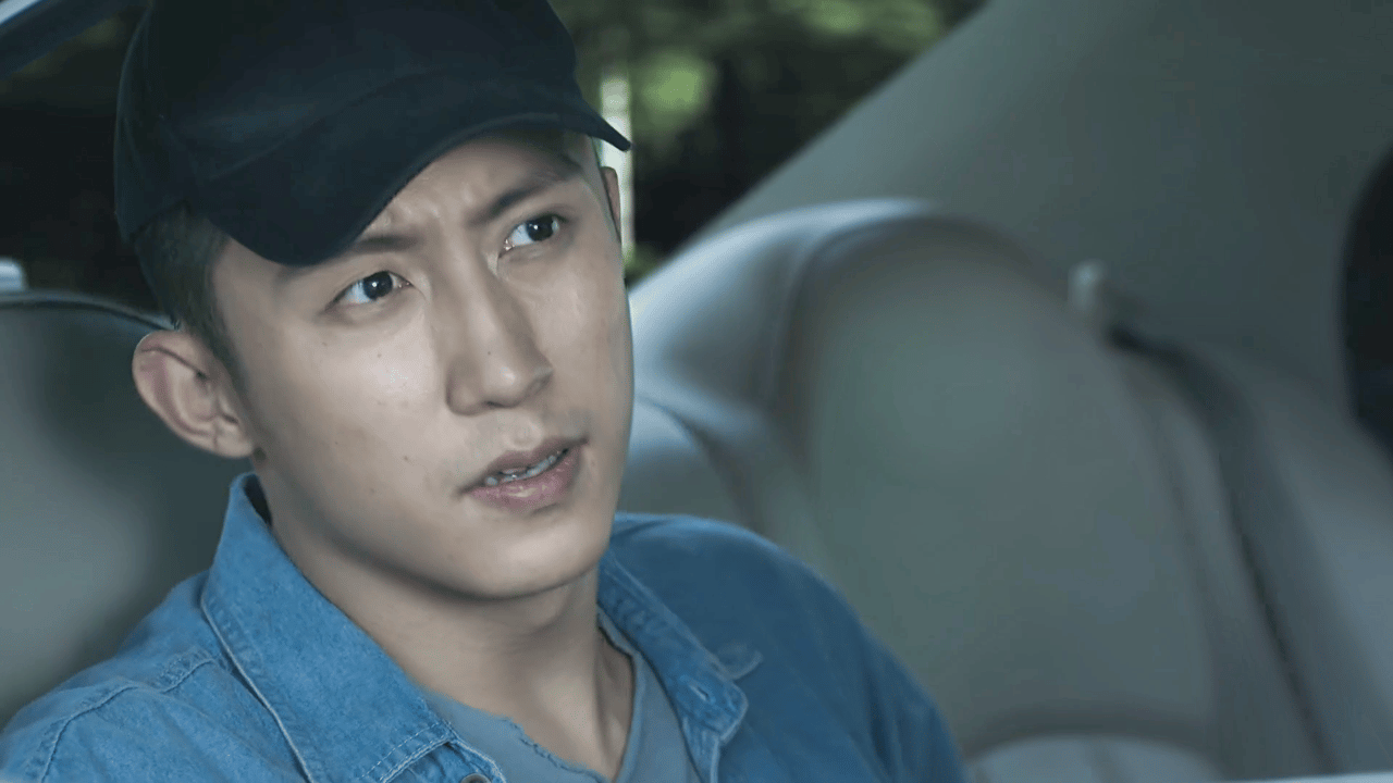 黄景瑜︱《破冰行动》︱EP03截修动图棒球帽︱蓝色牛仔衫这一集其实我修了30几个