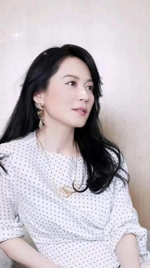 一位性学专家说：“女人最勾人的年纪，不是 18 岁的青春，也不是 30 岁的精致