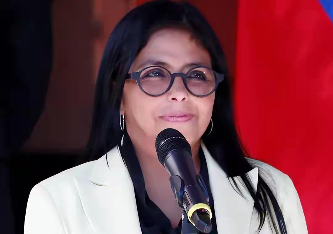 这个女人不简单，2月3日还会见我方代表，表示坚定合作，还不到两个月，就要我们出局