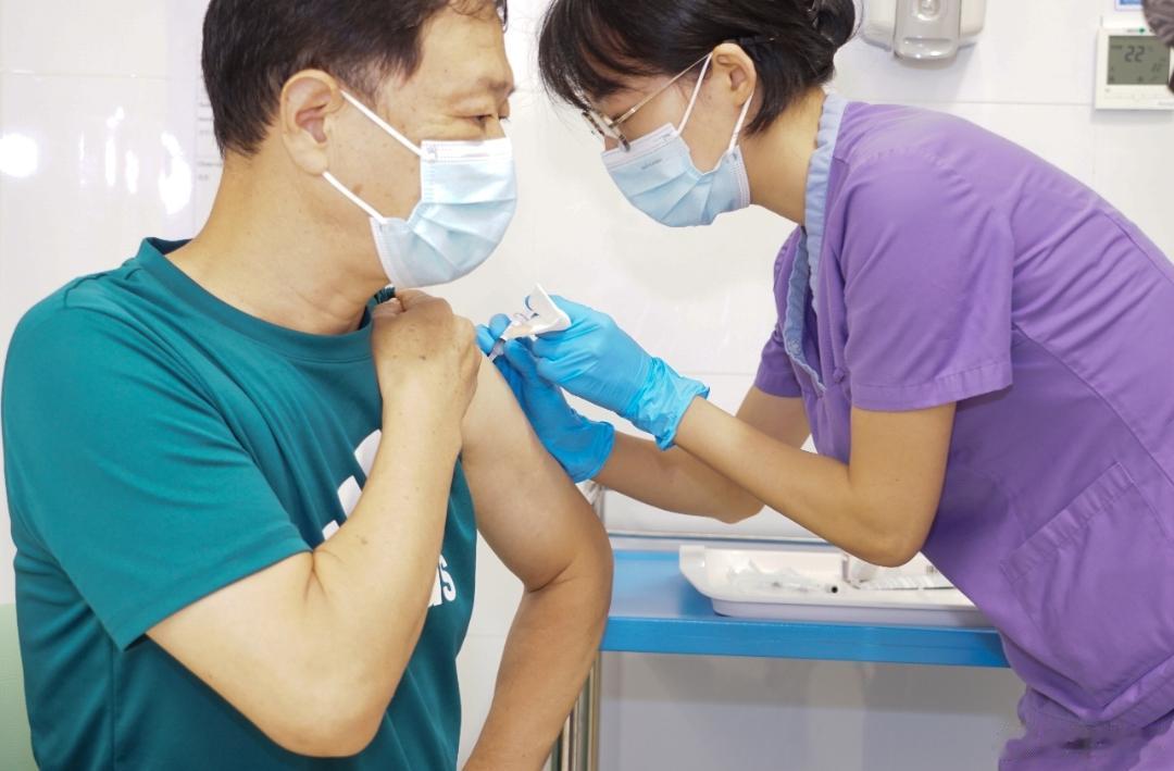 【流感疫苗“上新”，广东省“首针”9月1日已开打】流感疫苗再添新成员。9月初，广