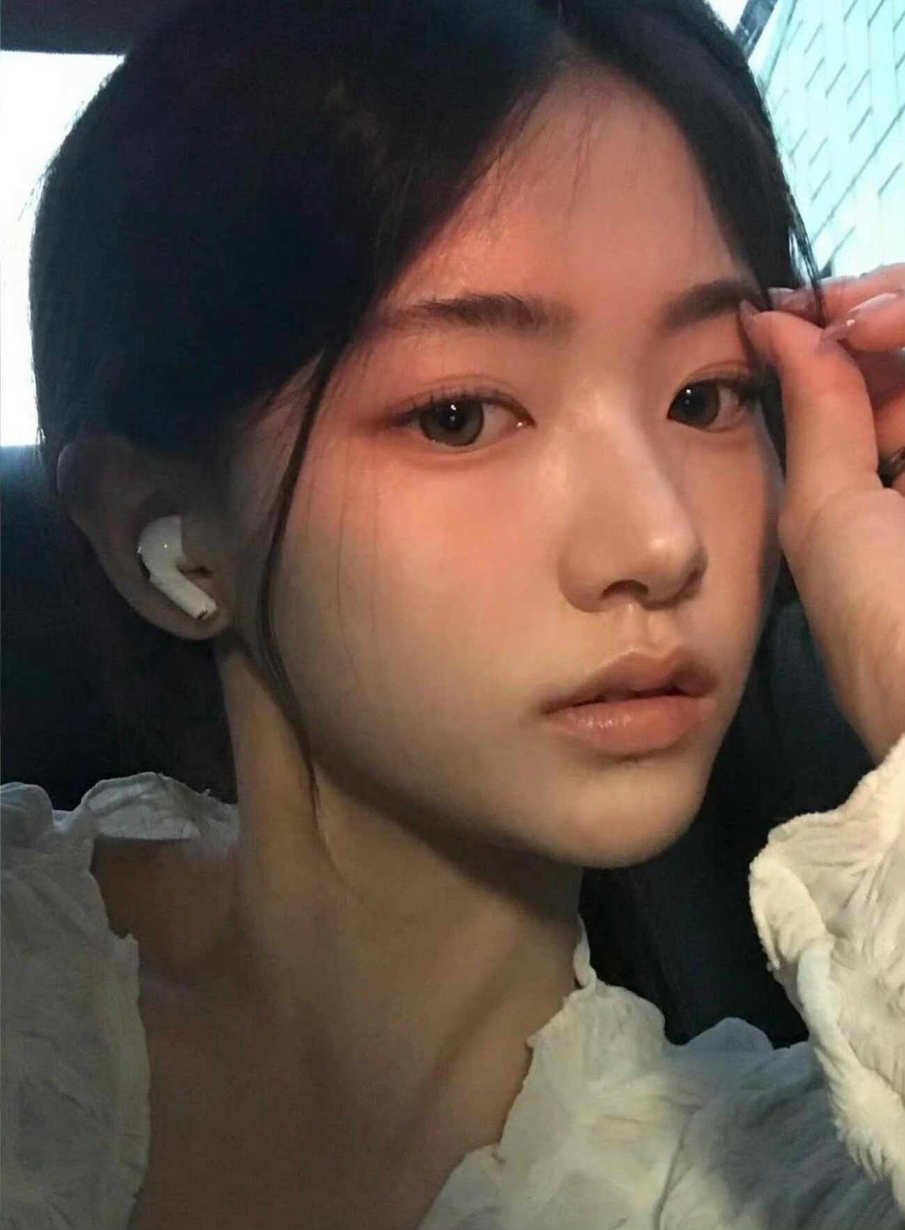 像画一样的人中脊 人中窝…..原来人中这个地方可以美成这样 