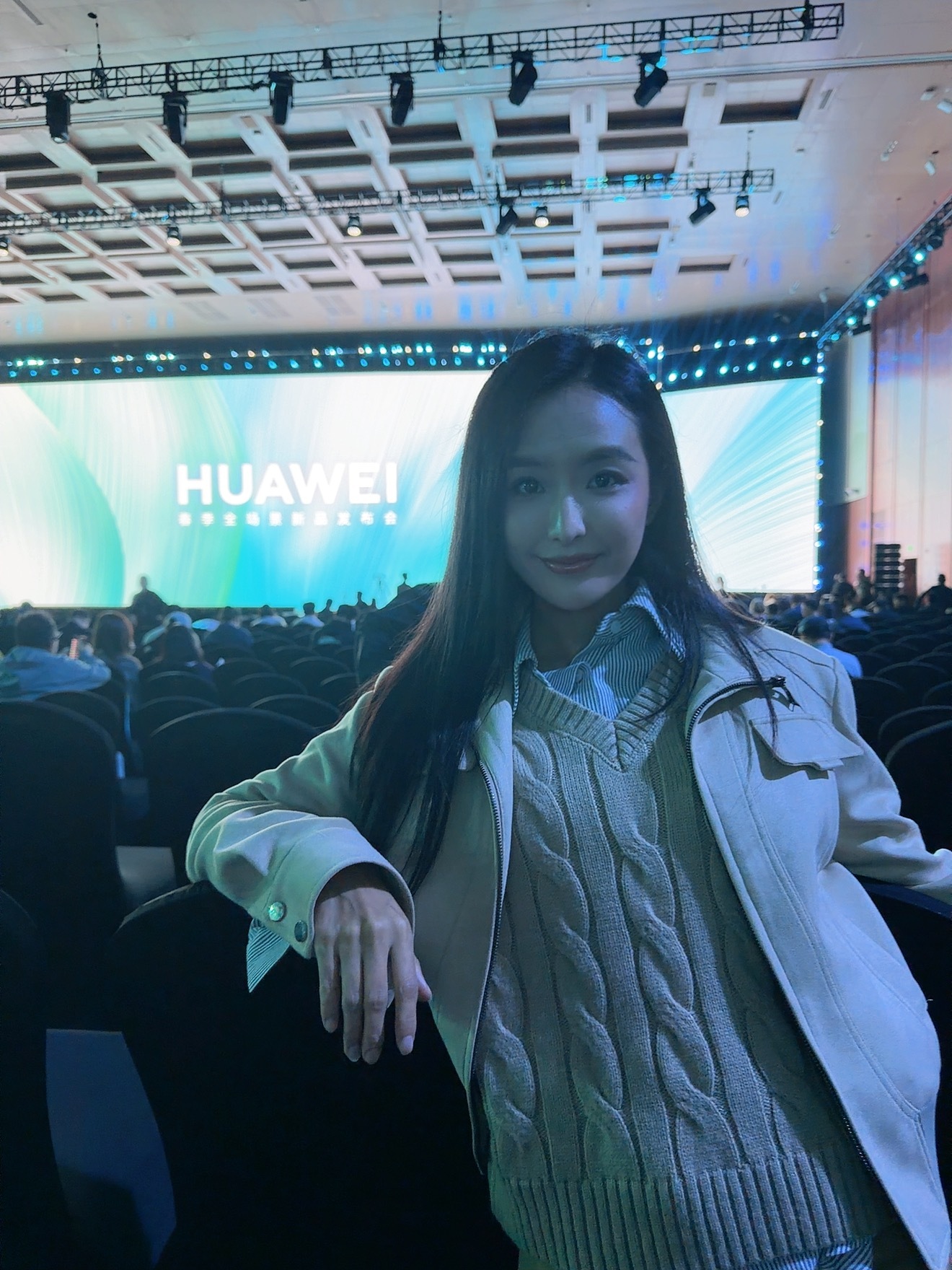 余承东缺席华为发布会大V聊车 从福建来长沙我也感觉天气凉了好多而且现在含华的车都