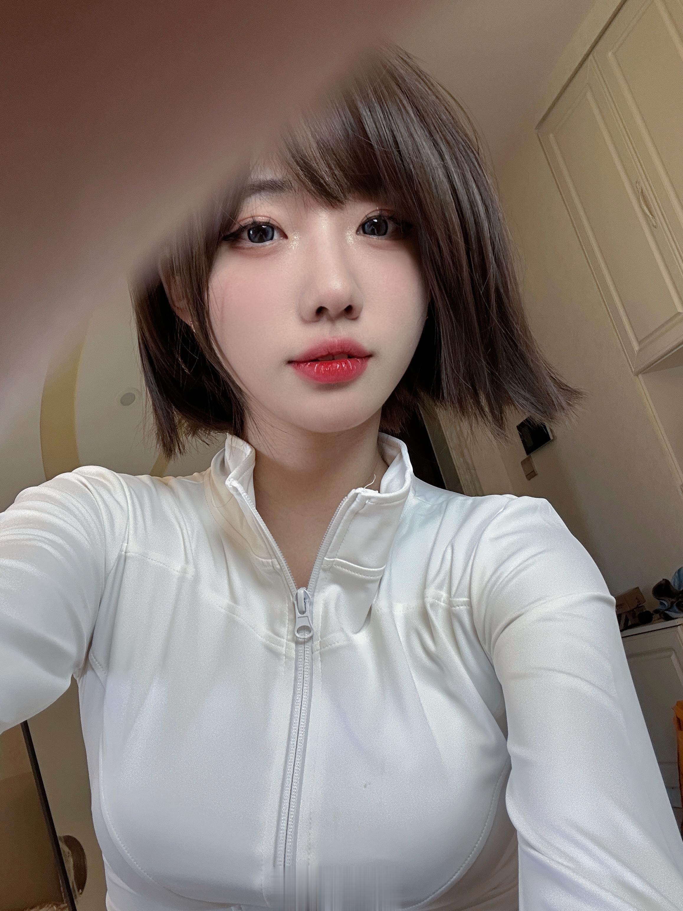人生不过三万多天，所以这页我翻篇 ​​​