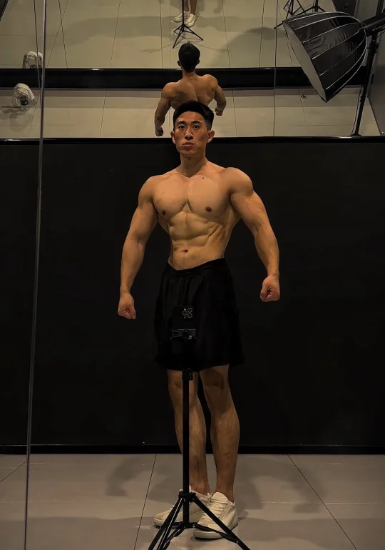 薄肌