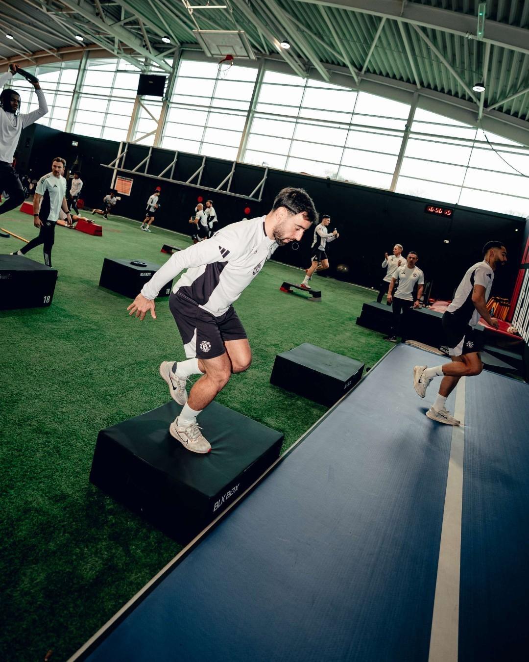 曼联今天的训练。英超联赛阿森纳vs曼联