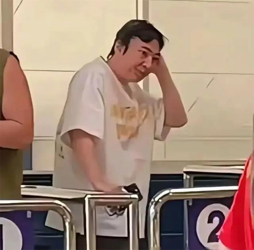 中国历史藏着一条难以挣脱的宿命：历代的权贵阶层，倾尽全力栽培后代，却只会带来两种