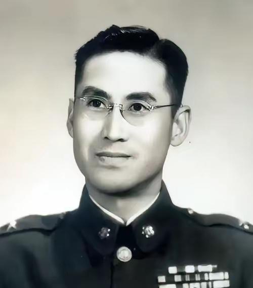 网络上曾流传关于国民党中将吕文贞的潜伏传言，这些说法并无史料支撑。真实的吕文贞，