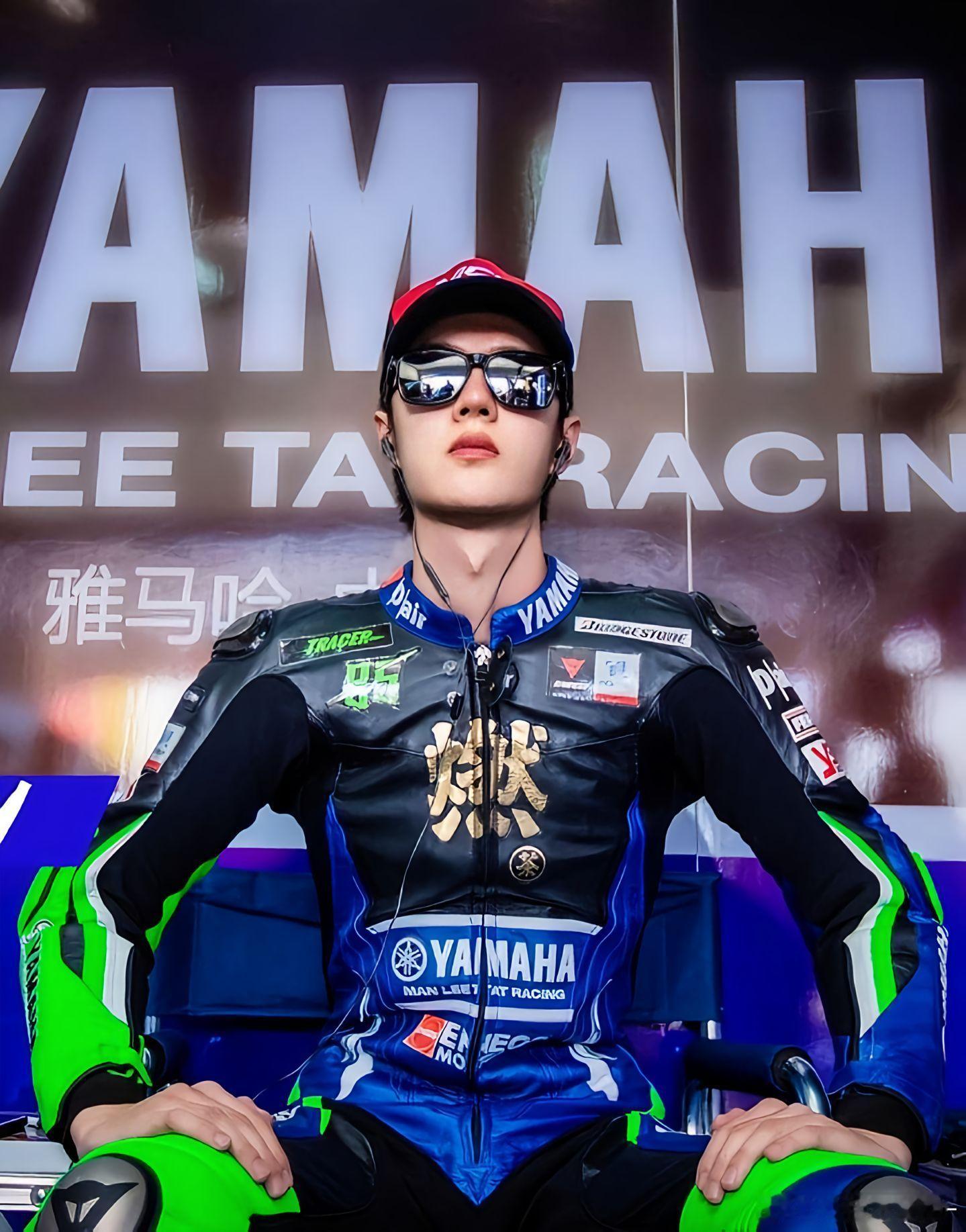 王一博根本不需要ai 直接秒了比赛😎💅🏻 ​​​