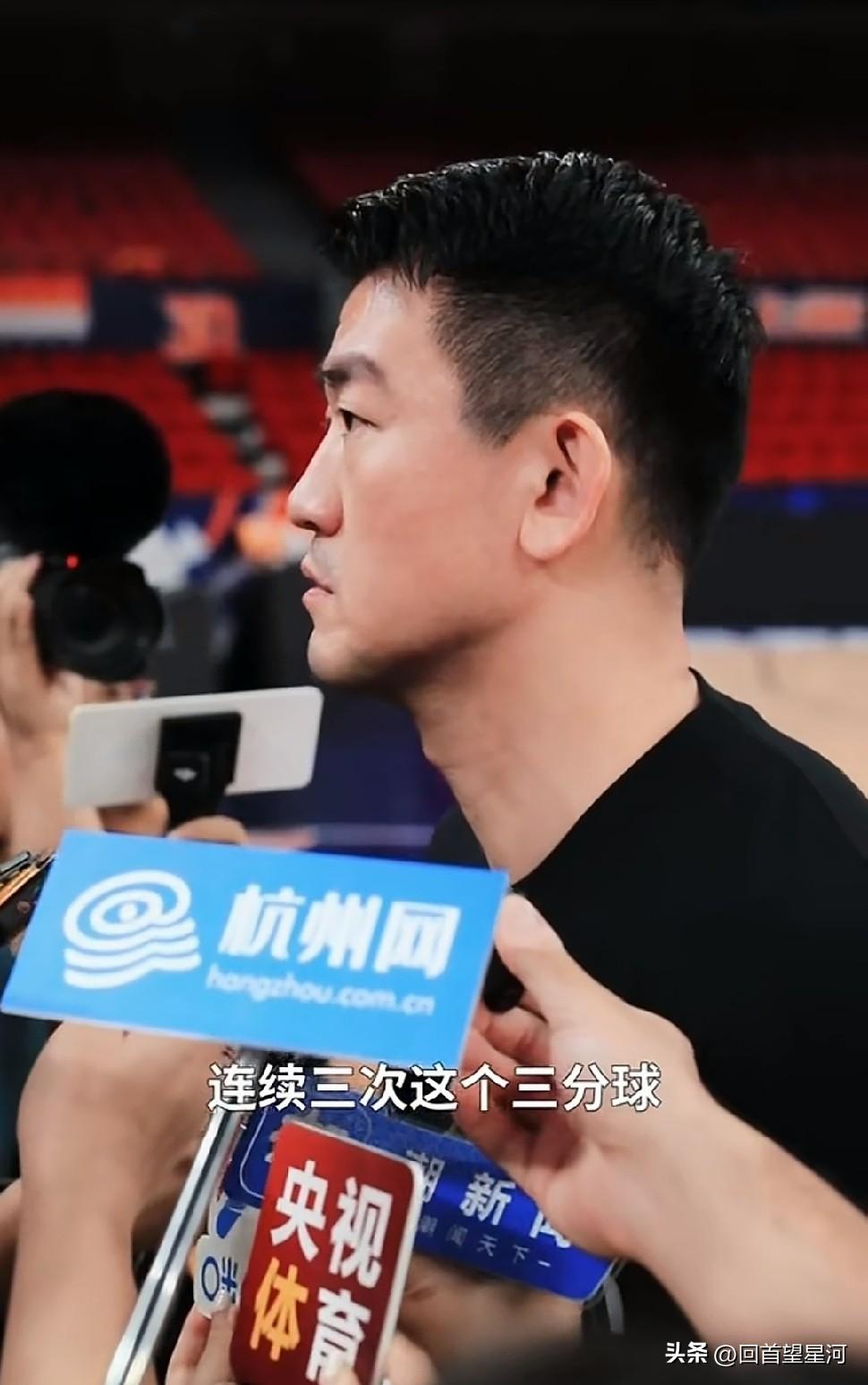 G2赛前采访，广厦队主教练王博对今晚比赛制定了以我为主，以不变应万变的策略。
王