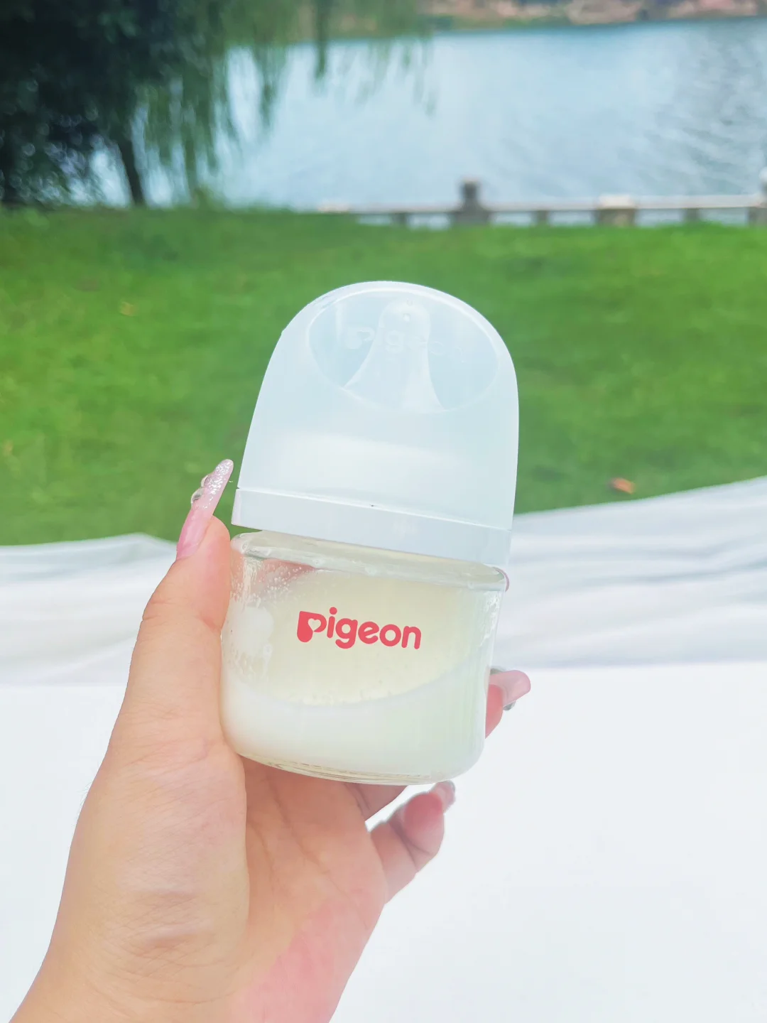 👶🏻人生第一瓶 | 宝宝的贴心小天使🍼