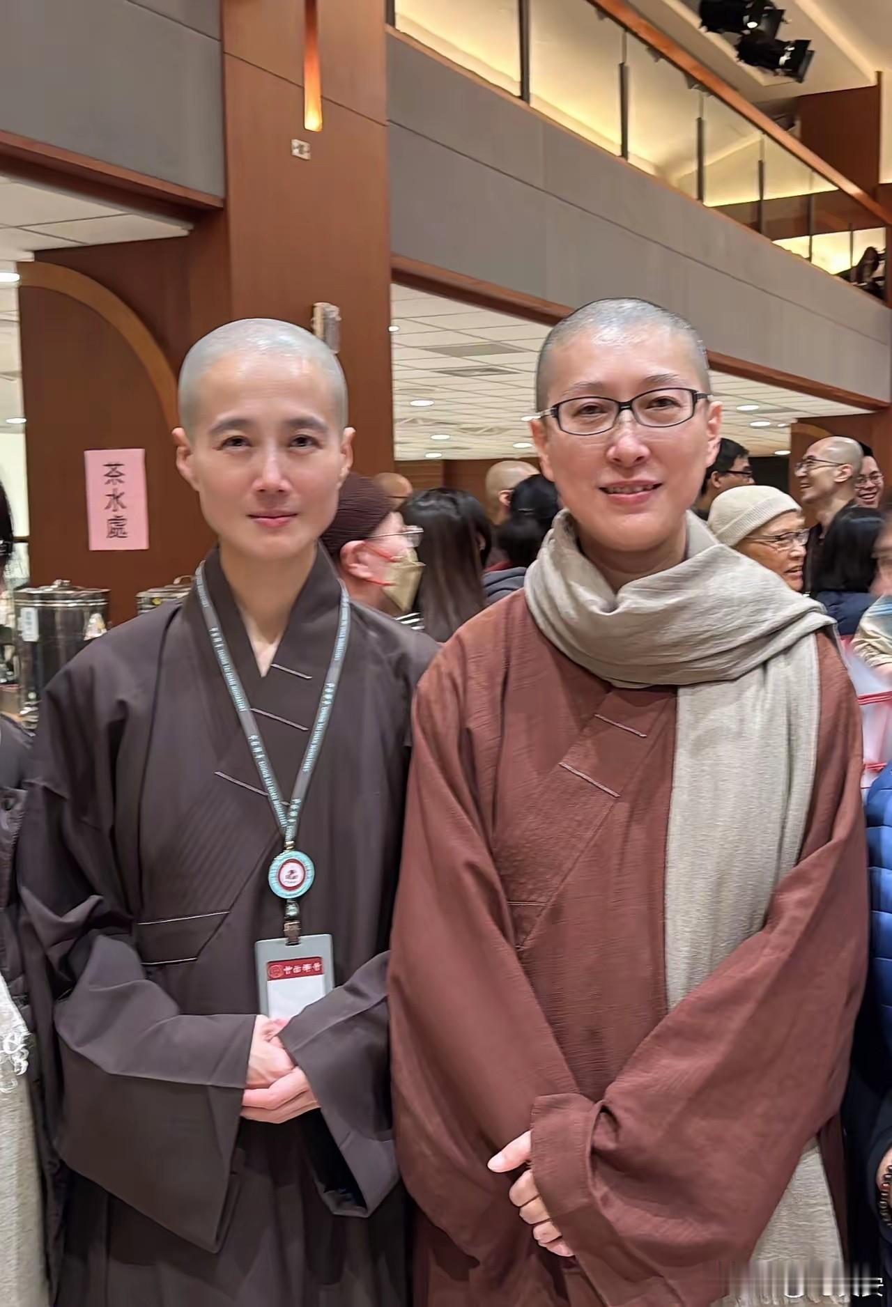 黄安是一个不合格的哥哥！
 
开宗明义：老夫尊重信佛的自由，但绝不认同放弃世俗家