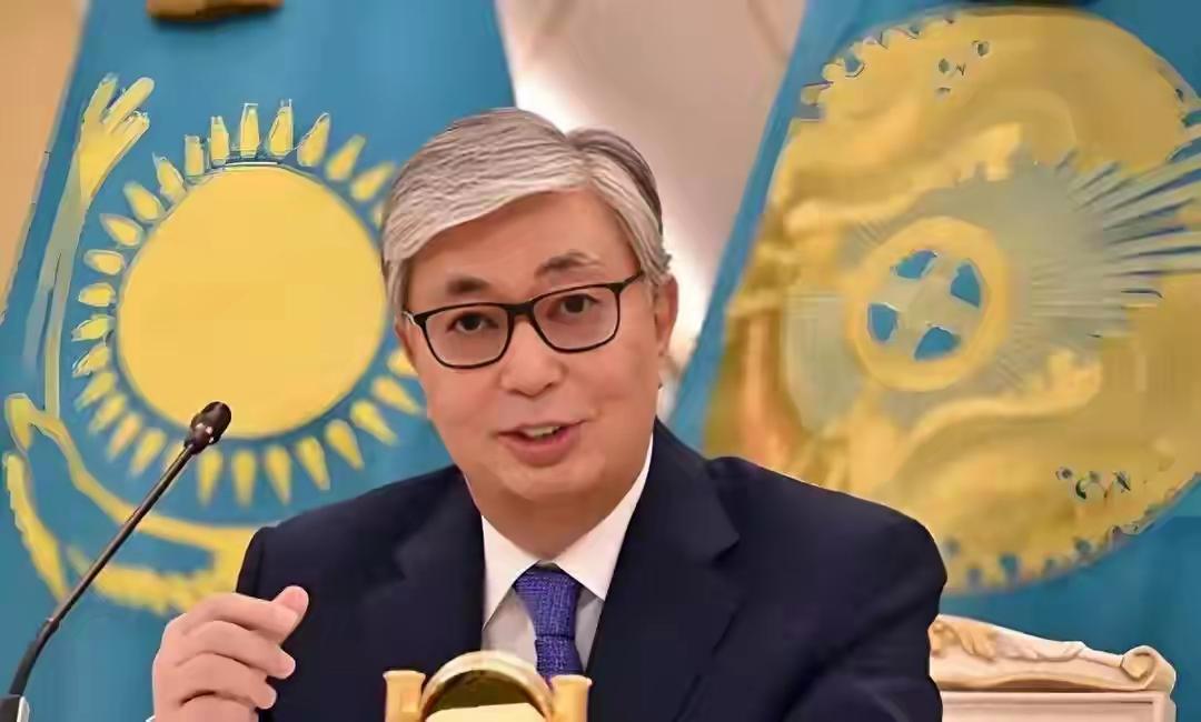 哈撒克斯坦2000万吨稀土卖给美国和日本，中国的稀土企业不给他们加工提炼，还不是