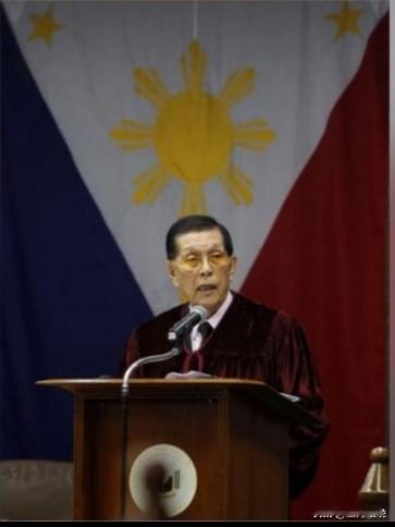 菲律宾前参议院议长恩里莱因肺炎于11月13日在家中去世，享年101岁，家人陪伴在