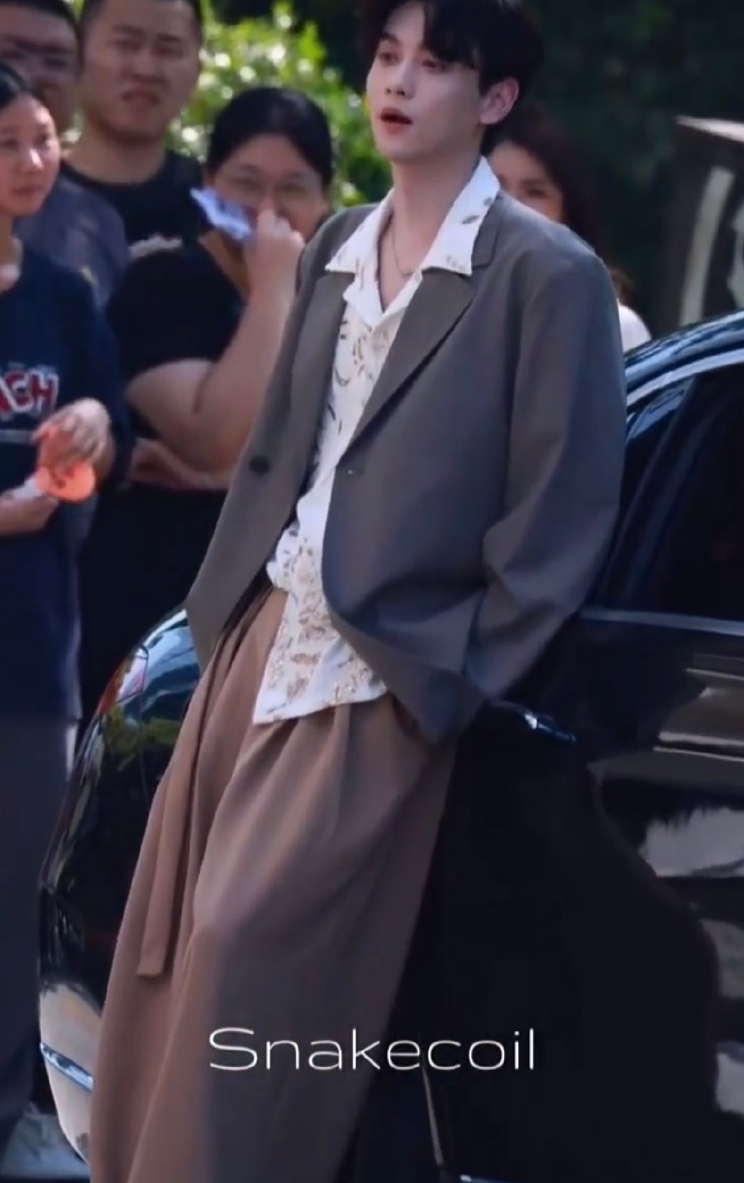 田栩宁终于换衣服了田栩宁七月的一天终于换装了 杀青日的惊喜暴击！盼了好久的雷子第