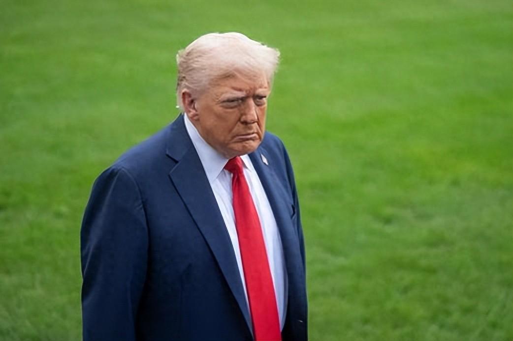 ·霸权崩塌的信号！美国沦为以色列的“工具人”，中东战火难停
 
在全球大国博弈的