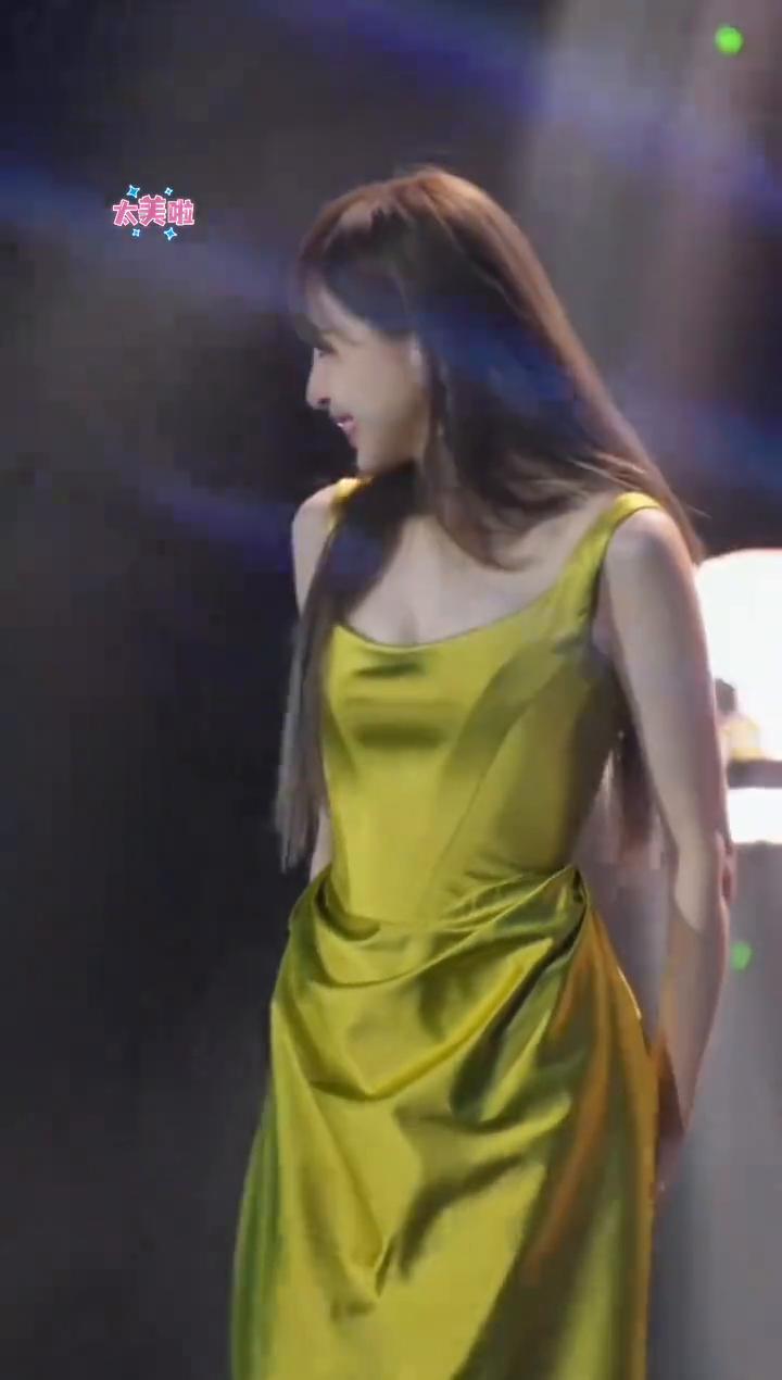 这么多明星的演唱会，就数她的视频最高清，没有之一。明星王心凌。
喜欢就点个关注吧