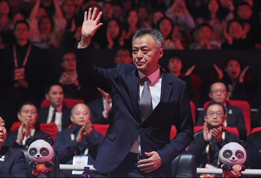 中国乒协拟聘秦志戬为国乒总教练
2026年1月12日，中国乒协官网最新公示，洛杉