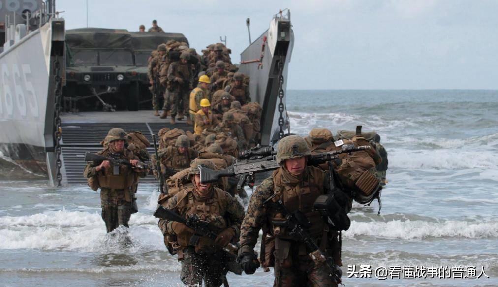 加州港口三艘重型战舰正式拔锚启航！很多人以为美军要在僵持局势下后撤止损。错了！真