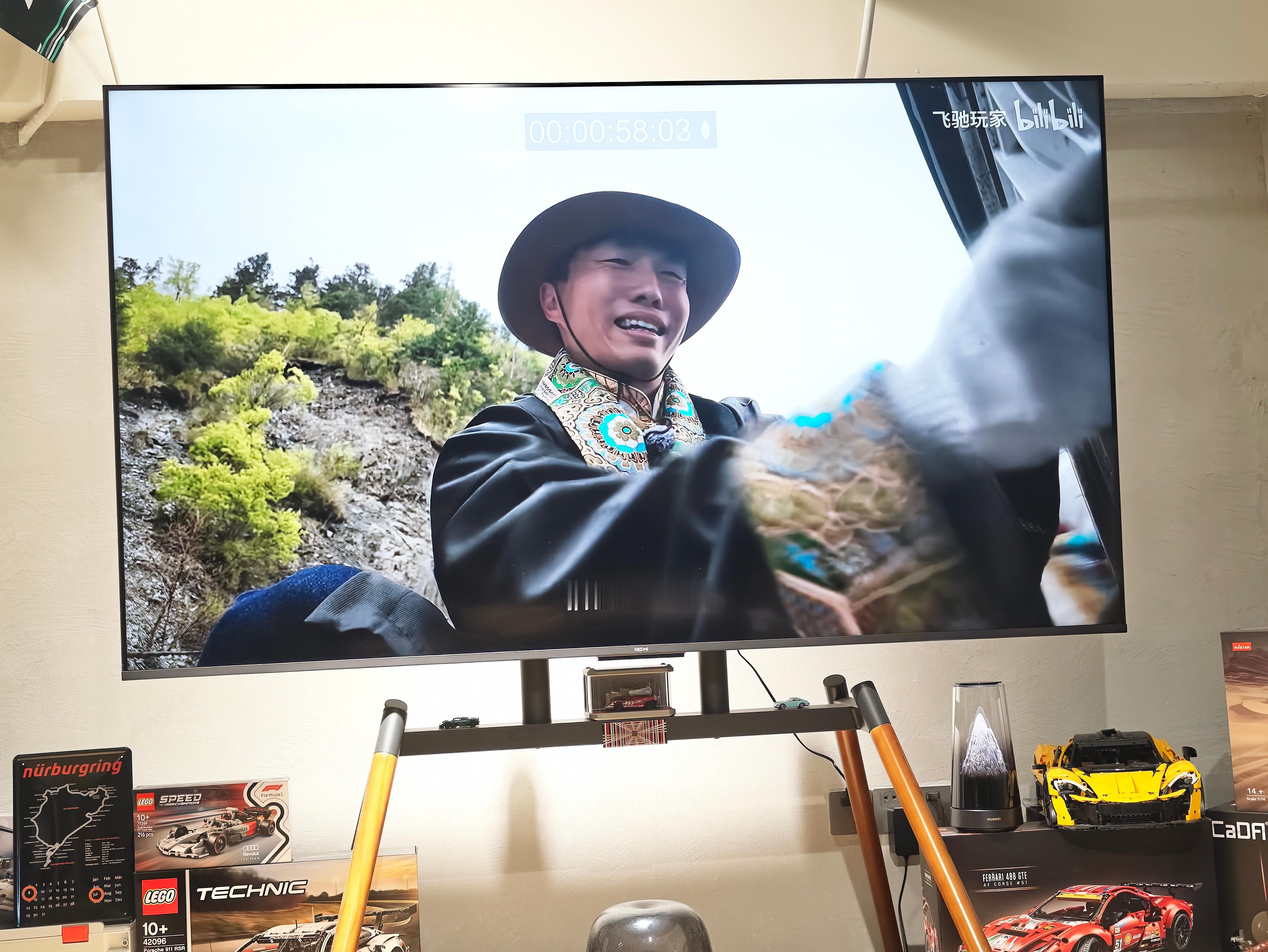 和失业很久的一个朋友聊天，说等他要是各种工作都找不到，干不下去，就只能去做自媒体