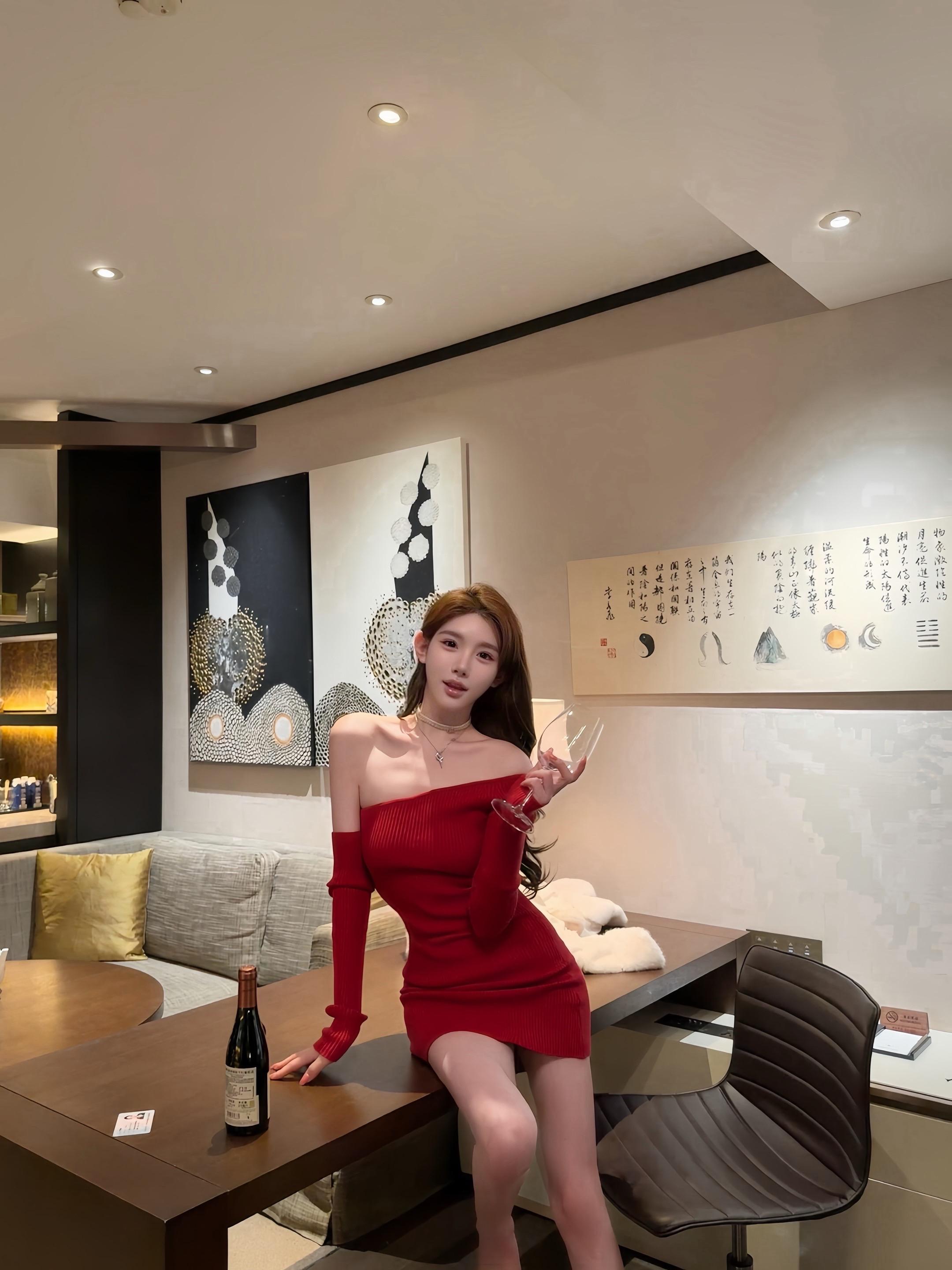 漂亮女人不发脾气只发财