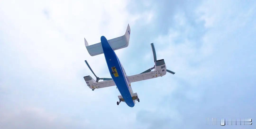 中国首飞6吨级“空中新物种”！4000公里航程，我们的祖国越来越强大。身为中国人