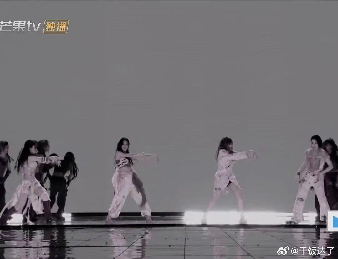 神级舞台怎么这样 