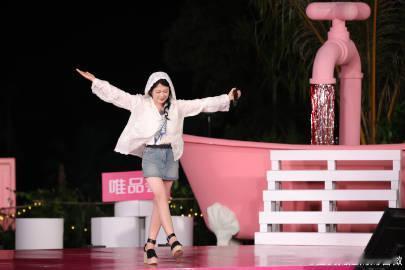薄永霞和陈梦争宠？程潇妈妈对大家解释为什么昨天邓传理不让陈梦攀岩，就是怕陈梦受伤