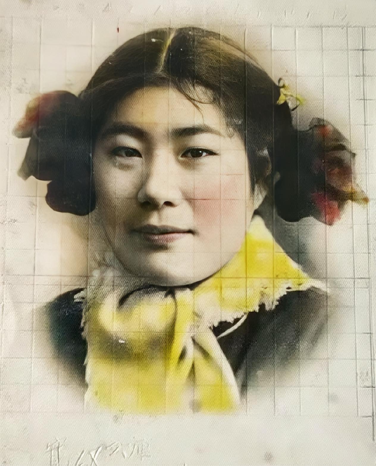 《女知识青年》老照片