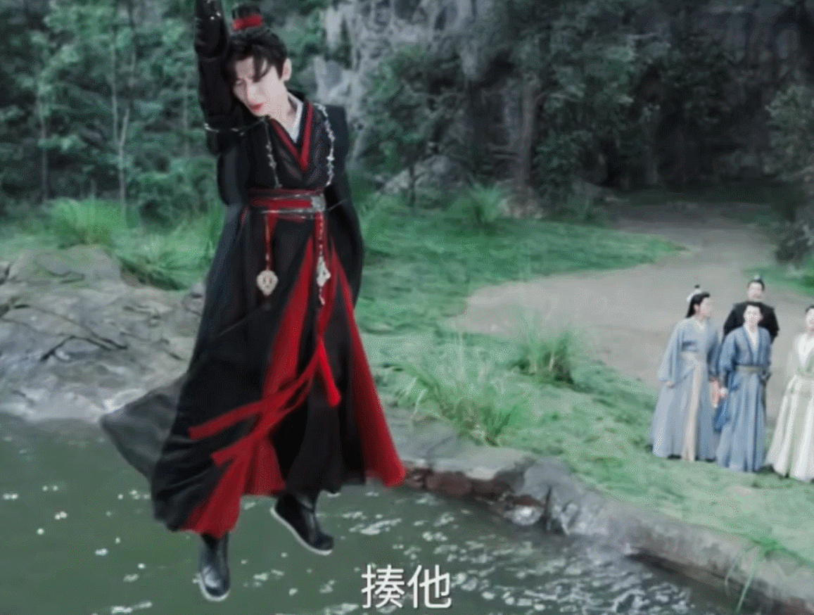 成毅屋内不许荡秋千家人们谁懂啊！看《赴山海》萧秋水被吊半空，揪心同时“屋内不许荡