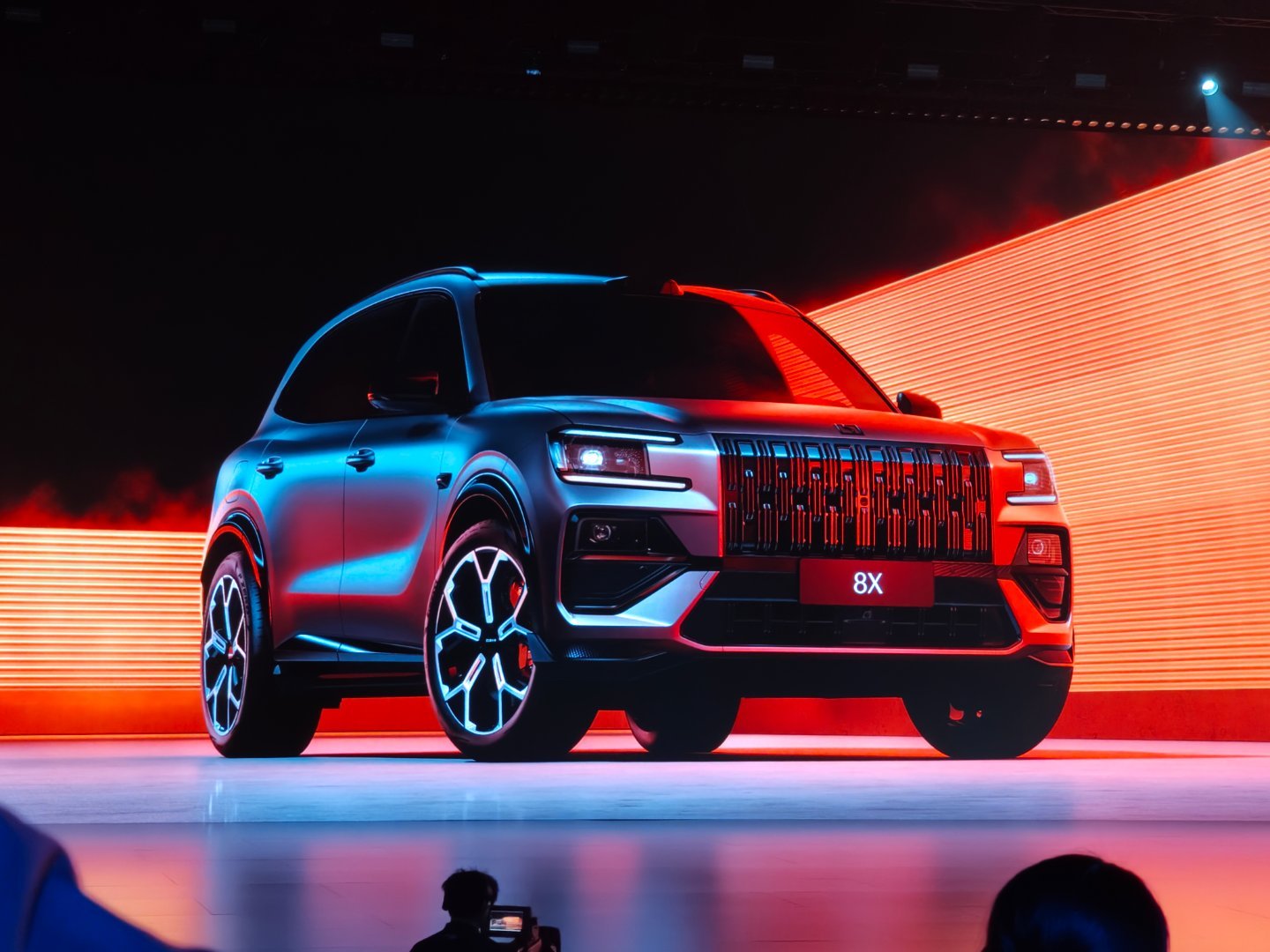 极氪8X曜影是真的帅啊(//∇//)大v聊车