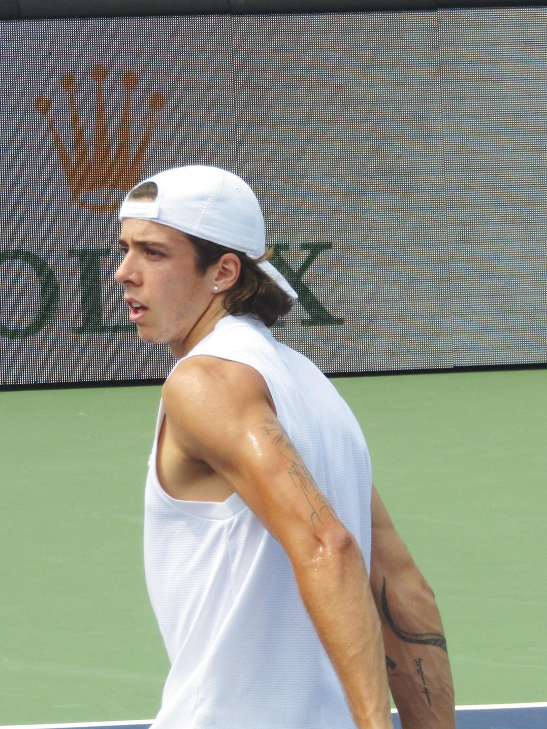 卡佐ArthurCazaux[超话]2025上海劳力士大师赛 卡佐今日赛前热身和