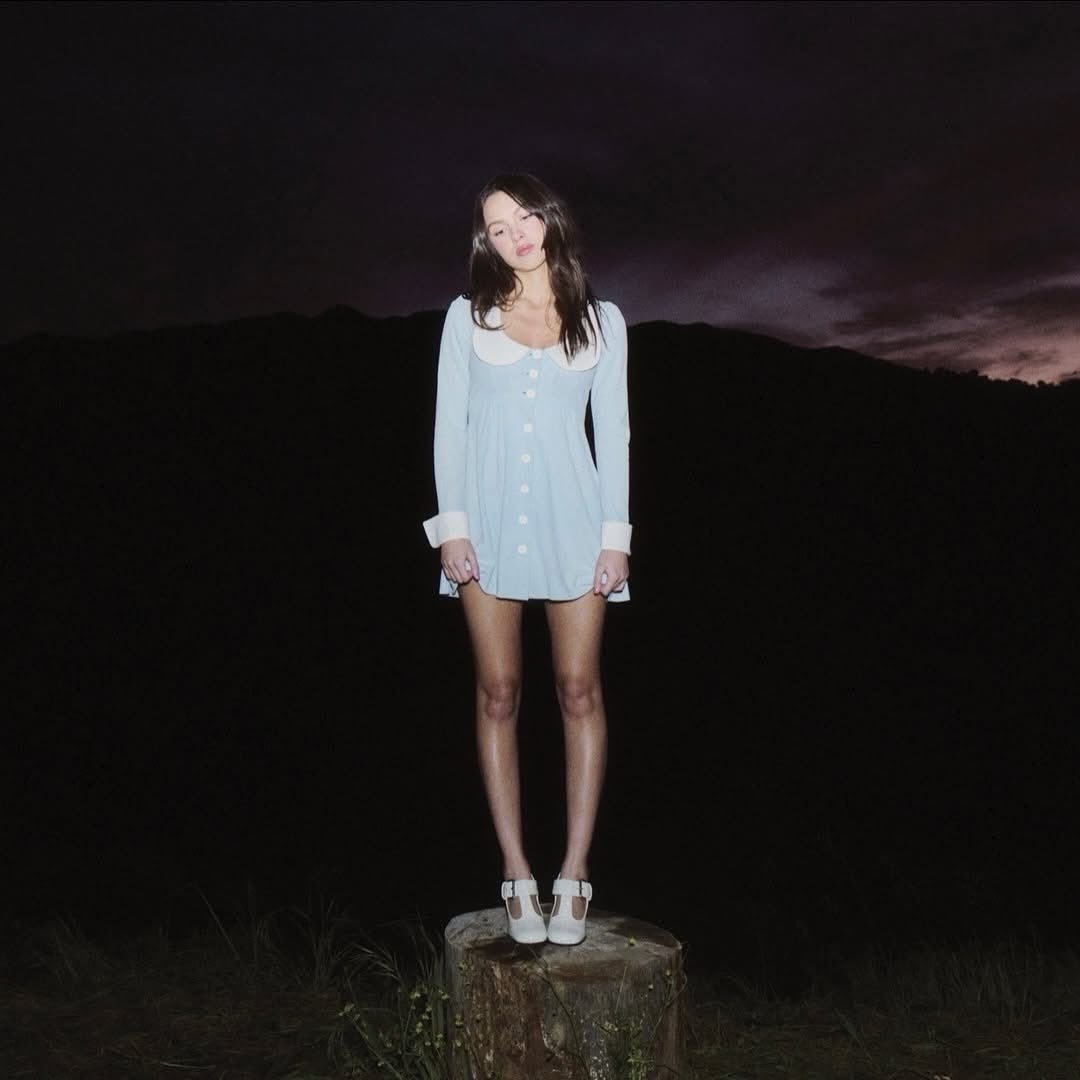 【名人品味】Olivia Rodrigo 谈到在创作『you seem pret