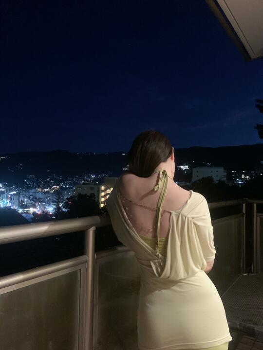 熱海の夜
