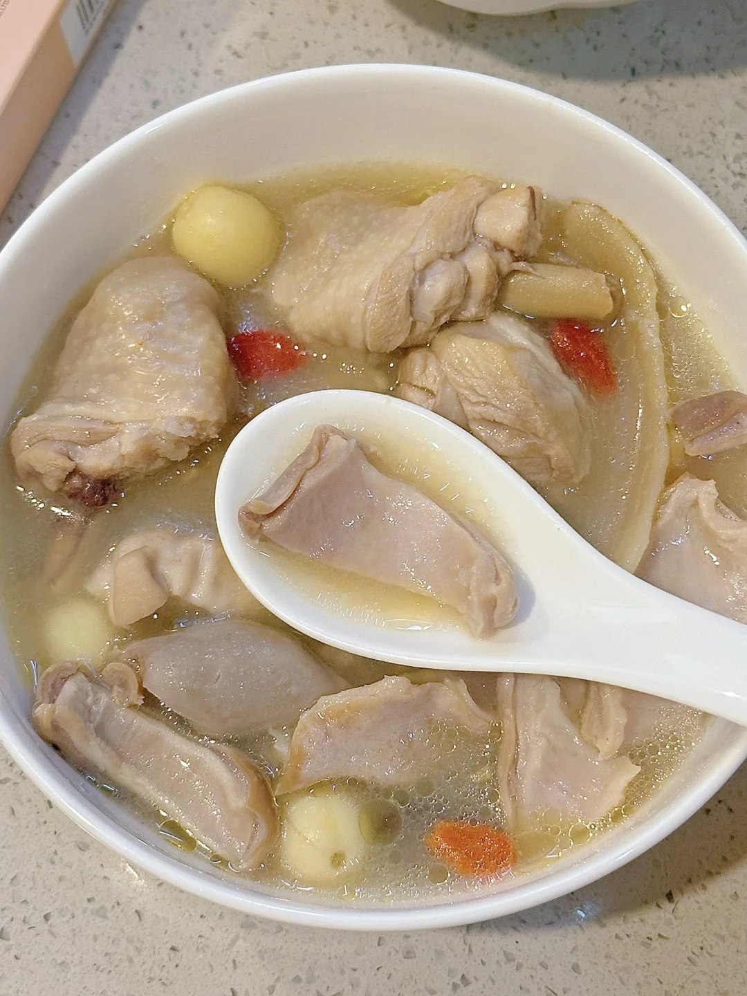 胡椒猪肚鸡汤🥣｜春节脾胃养护，就喝这碗！