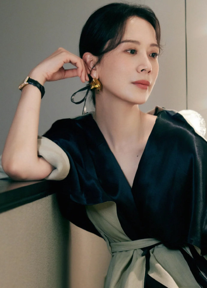 温峥嵘海清第一次同台友情 + 舞台双 buff 叠加，这同框谁能不疯狂期待乘风2