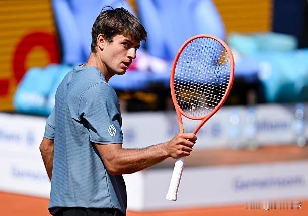 世界第三在家乡父老面前被横扫出局
ATP500慕尼黑半决赛
🇮🇹科博利6-3