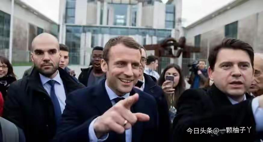 马克龙带着庞大代表团访华，彻底放下老牌工业强国身段，主打一个“反向取经”。毕竟现