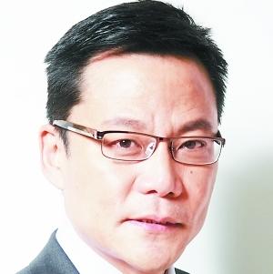 李国庆近来高调宣称，六十岁依然相信爱情，娶到三婚妻子张丹红，圆了多年白月光梦。只