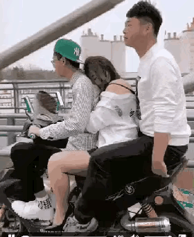 爱是一道光，友友们接[大笑]
