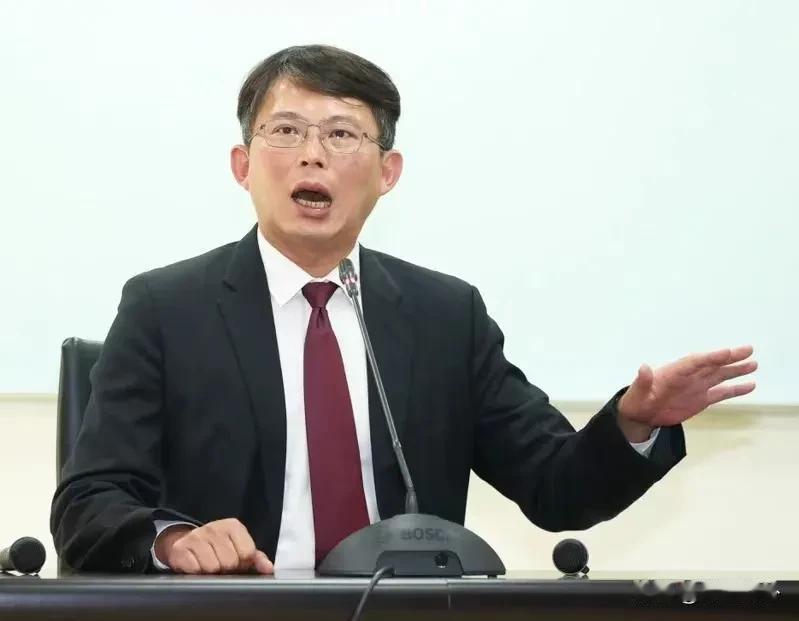 梳理一下，有谁参加赖清德5月20日的就职典礼
民众党主席柯文哲将参加。民众党的头