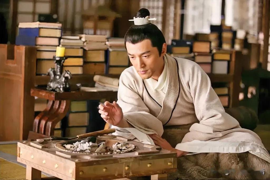 胡歌演艺生涯最经典四大代表作，你最喜欢哪一部？

1、《仙剑奇侠传》——李逍遥

