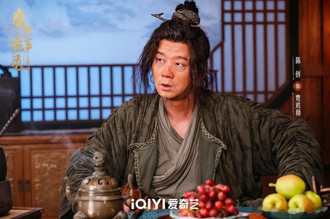 唐诡3好多返场老熟人 长安街头老熟人集结！三大名捕老罗、老贾、老刘现身，广笑方丈