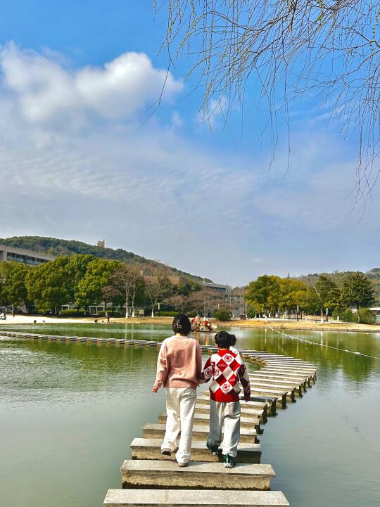 佘山遛娃，亲子酒店我们玩回本