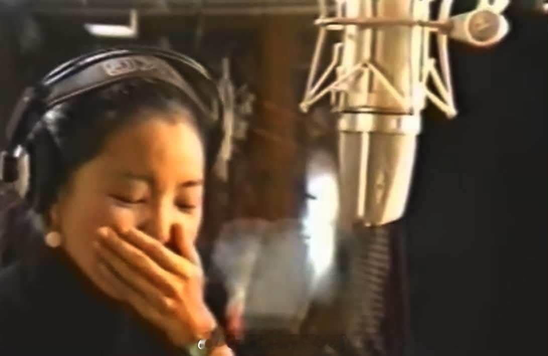 <Teresa & Neumann> 我们现在听到Teresa的美妙歌声都是来自
