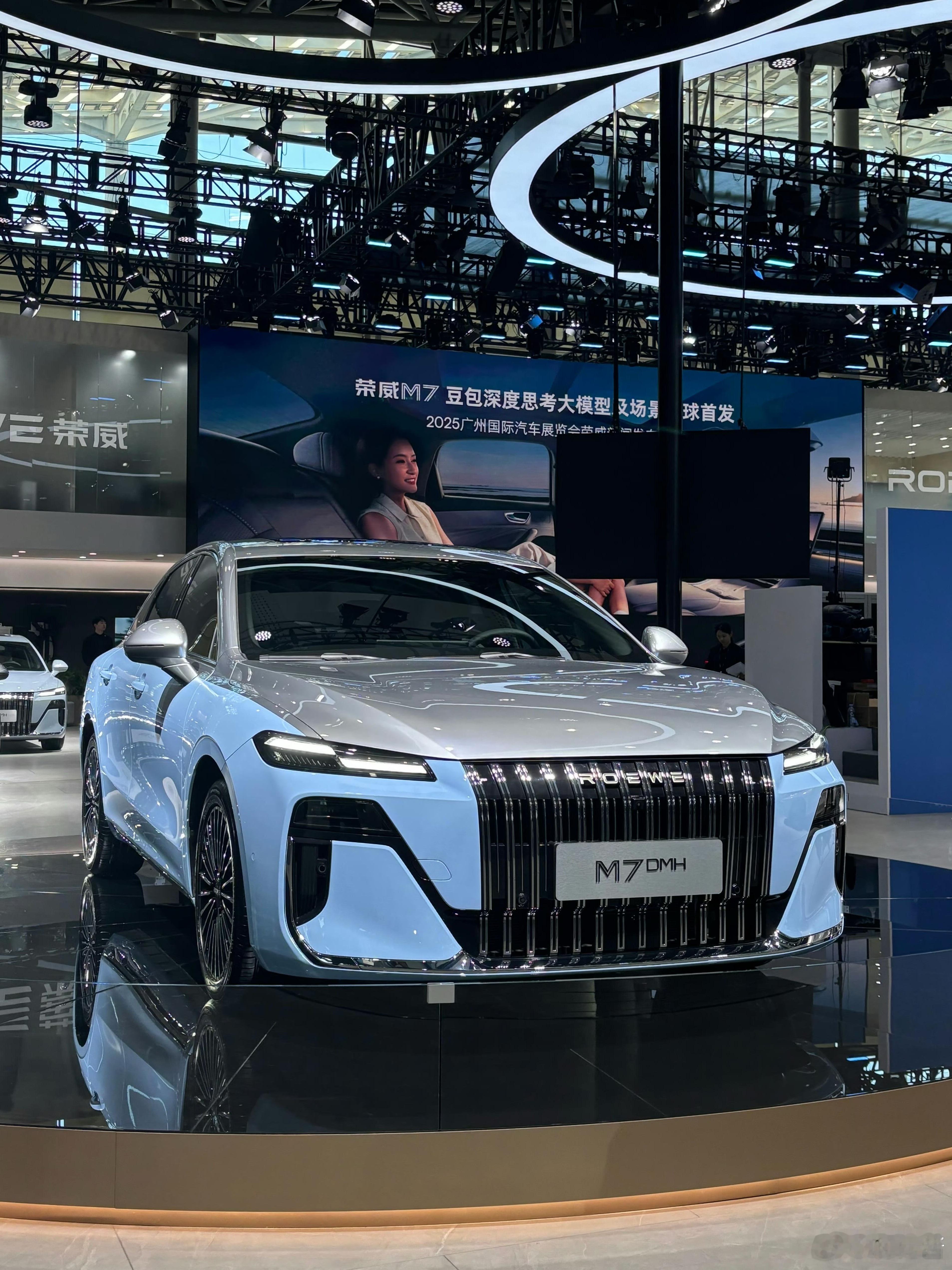 分享一波我在广州车展 拍到的有趣车车不难看出我的取向了颜值至上派