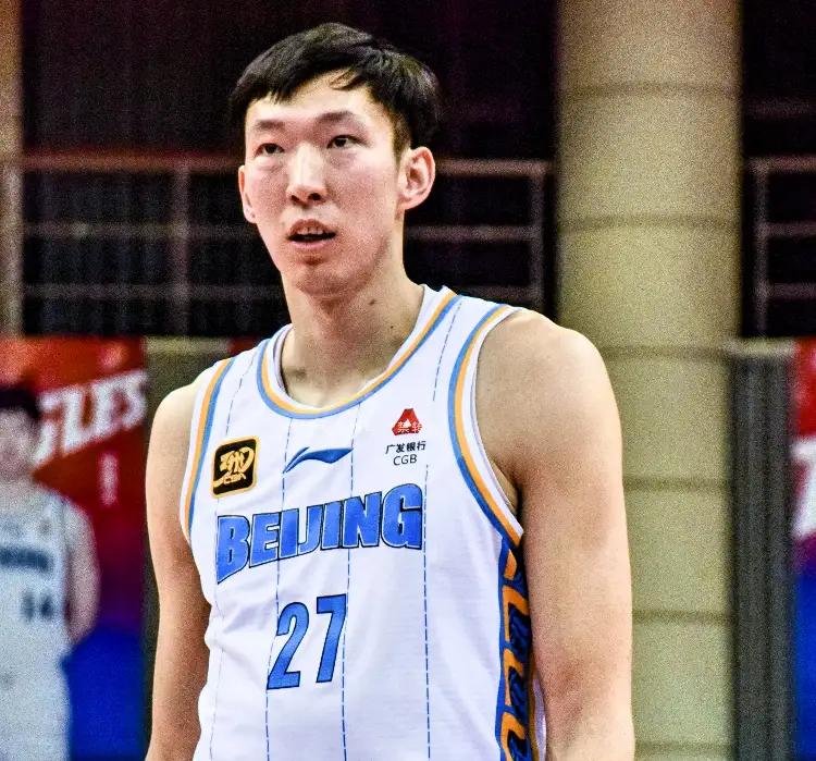 有一说一！半扬北京队62-47新疆队，看看球员得分数据！

杰曼，8投5中，得到