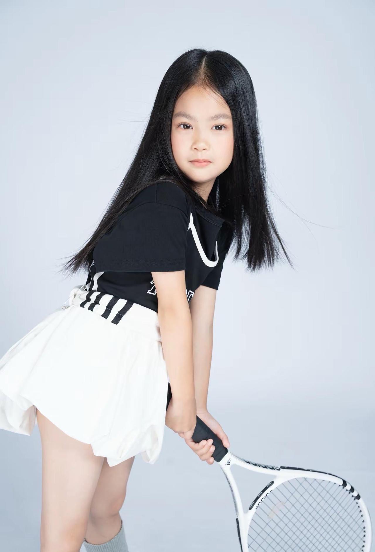 底片来啦。等不到精修，就底片我每张都喜欢我的甜酷女孩儿 童模 童模的日常 又飒又