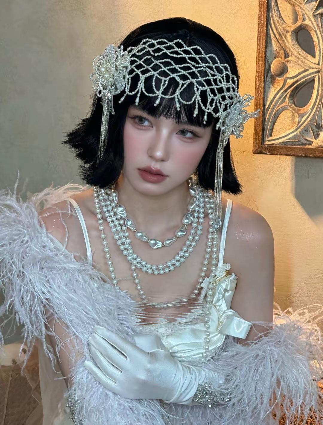 穷极一生 只为找到一双为我流泪的眼睛。和永不放弃的手妆造 复古婚纱